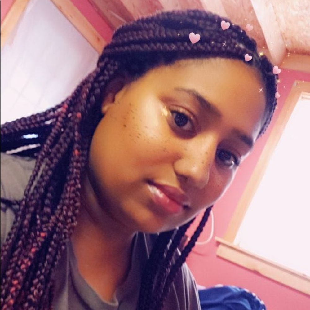 Meet your Posher, Aliandra